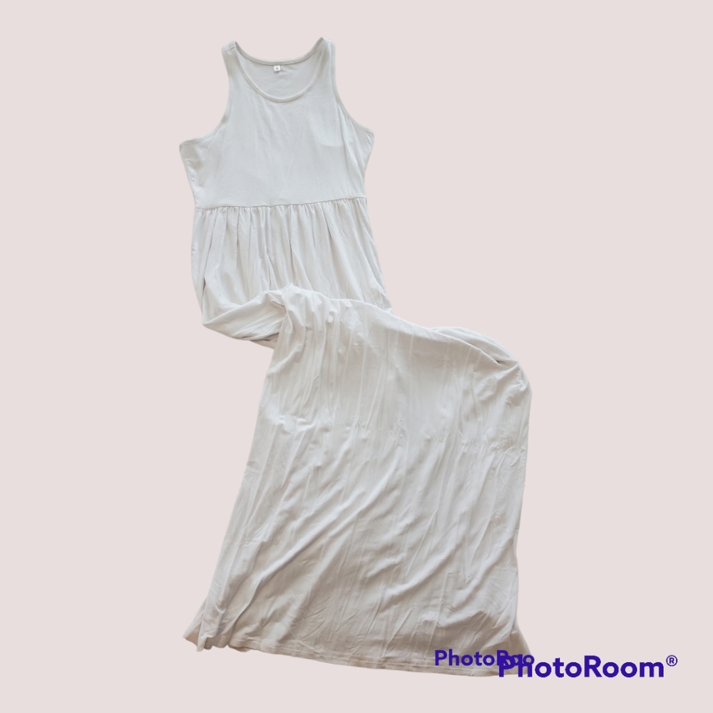 Long white Maxi Dress Sleeveless Racerback size M